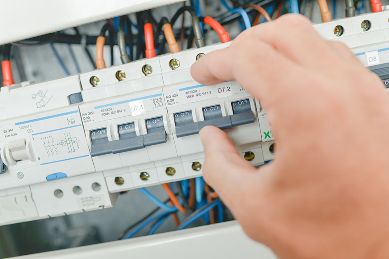 Elektro­installation bei Elektro-Instand GmbH in Lutherstadt Wittenberg